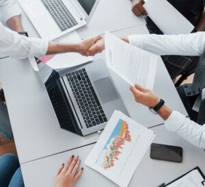Inclusão do ICMS nos créditos de PIS/COFINS: STJ decidirá em recurso repetitivo